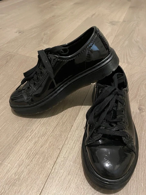 Dr martens lyric sales spin